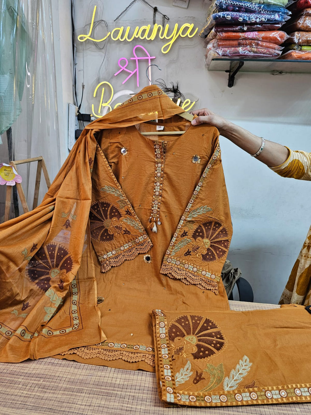 Short Kurti Embroidered Plazo Pant with Dupatta