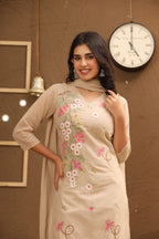 Mul Cotton Suit Set with Flower Embroidery