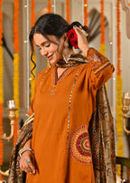 Cotton Kurta Plazo Set with Embroidered Pocket Detailing