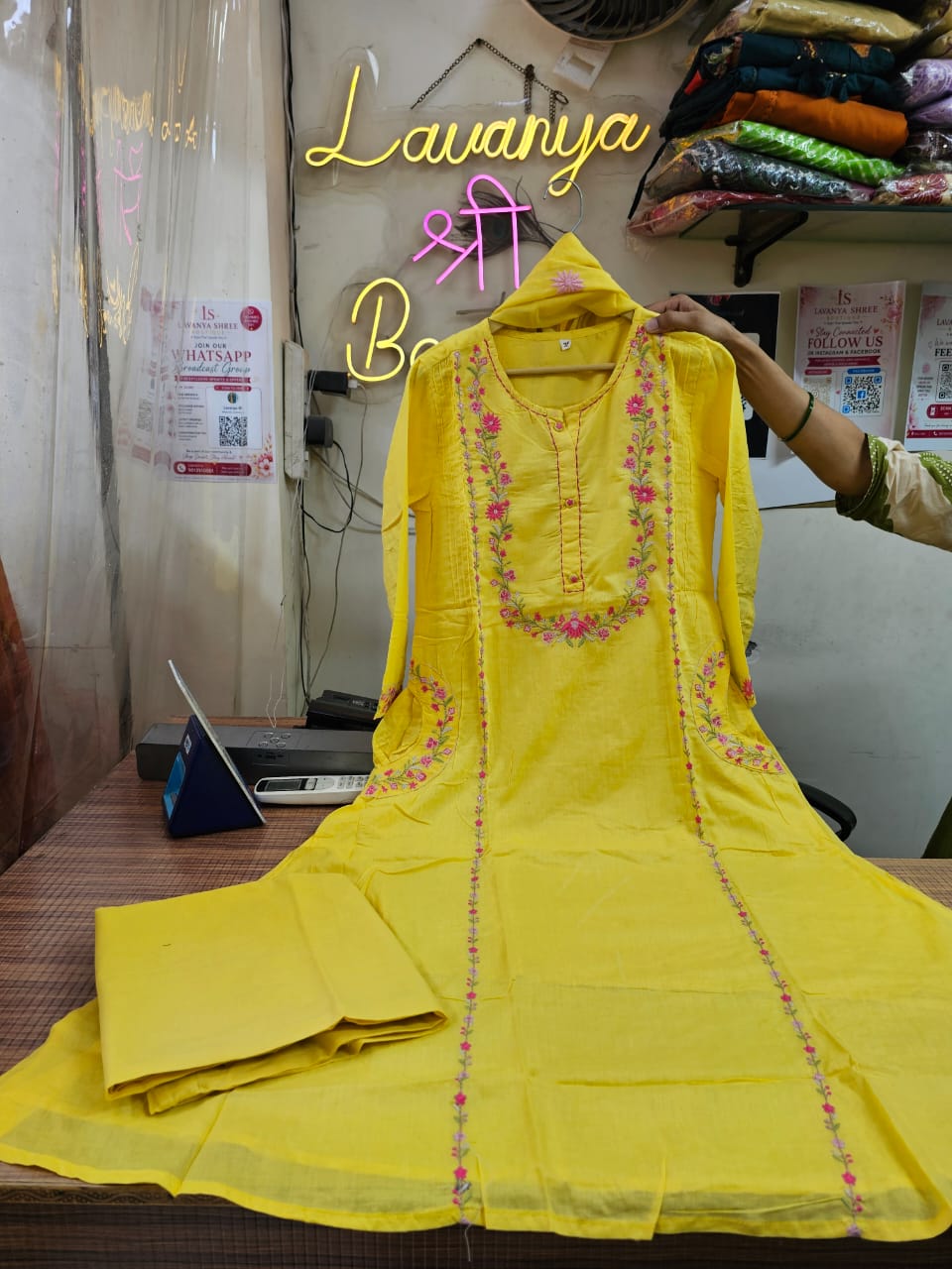 Cotton 3-Piece A-Line Suit with Lining