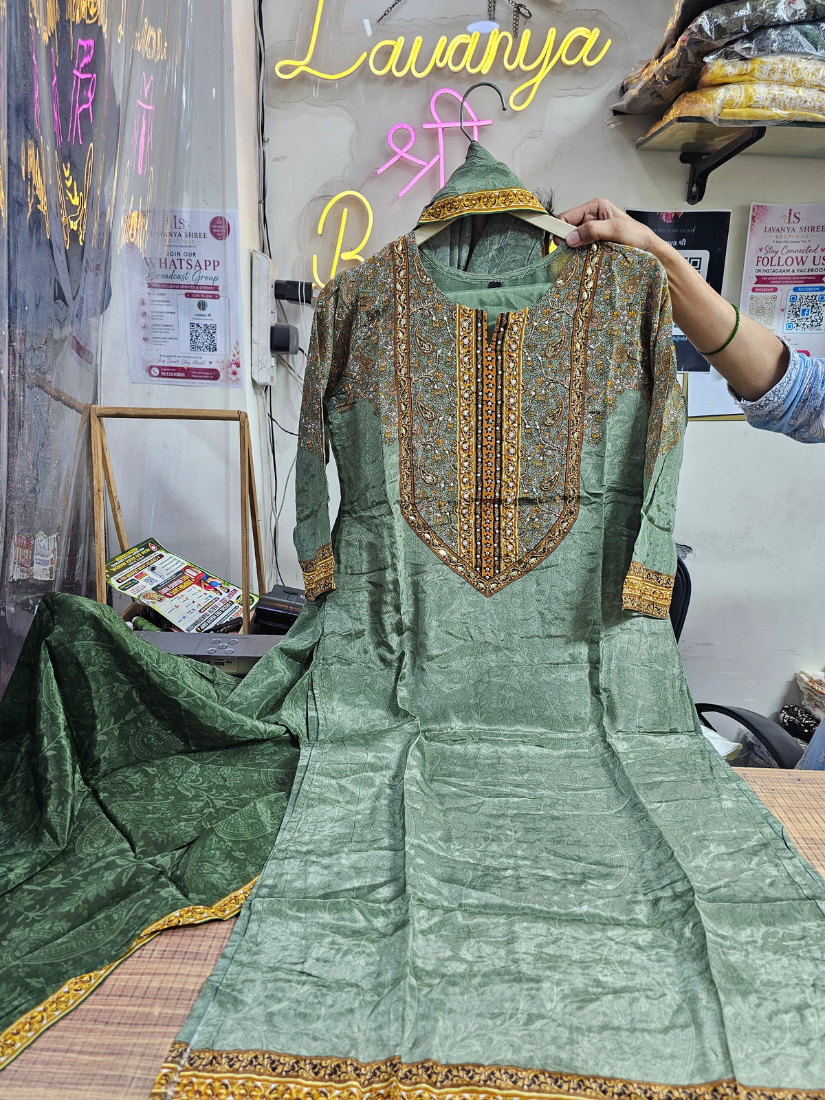 Olive Green & Onion Pink Pure Crepe 3-Piece Suit with Contrast Pants